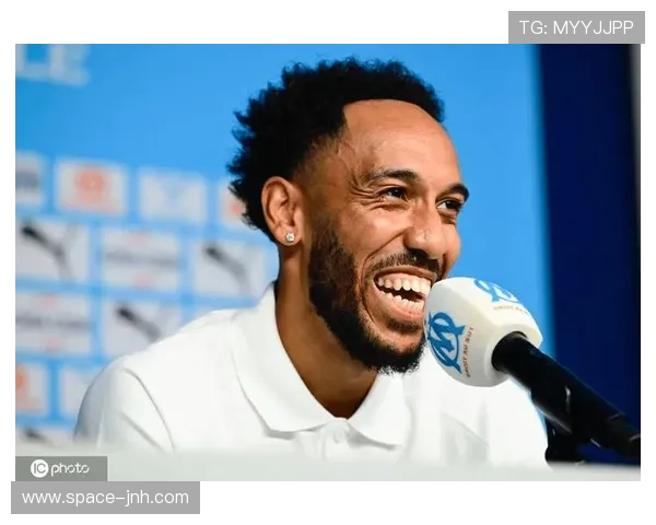 奥巴梅扬助攻数据亮眼，马赛进攻体系核心